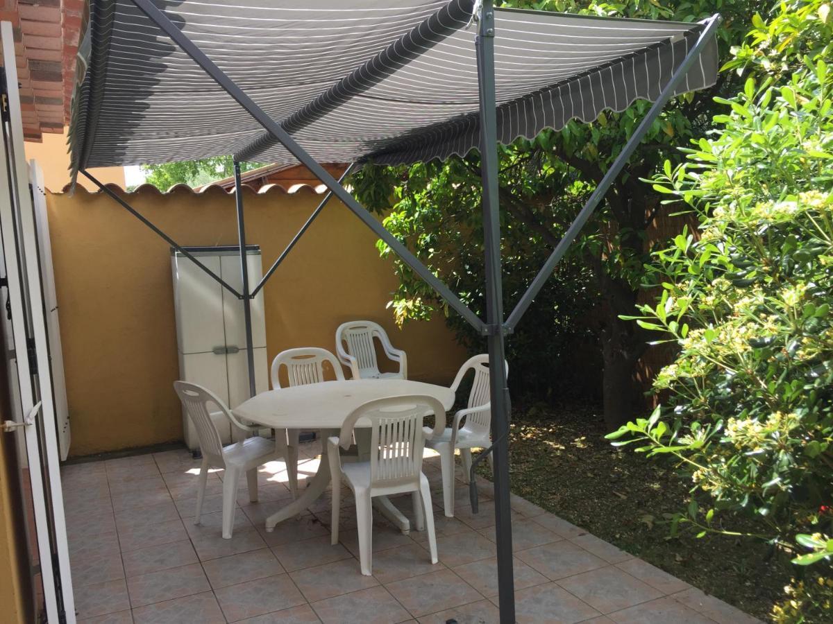 Studio Pied Dans L Eau La Londe-les-Maures Exterior foto